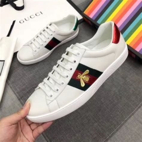 gucci white bee ace sneakers replica|gucci ace sneakers bee review.